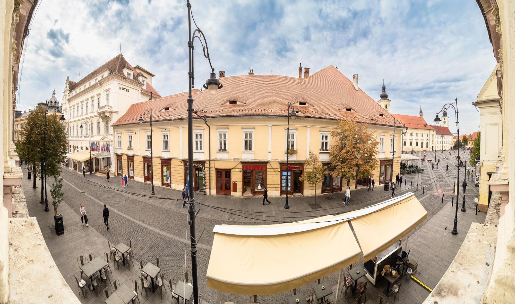 City Spirit Studio - Piata Mare & Balcescu View Sibiu Luaran gambar